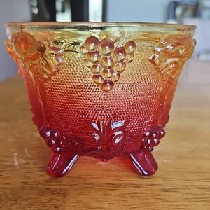 Source Unknown Red and Yellow Glass Bowl